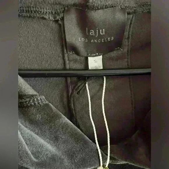 Laju Los Angeles Velour Hoodie - Picture 3 of 3